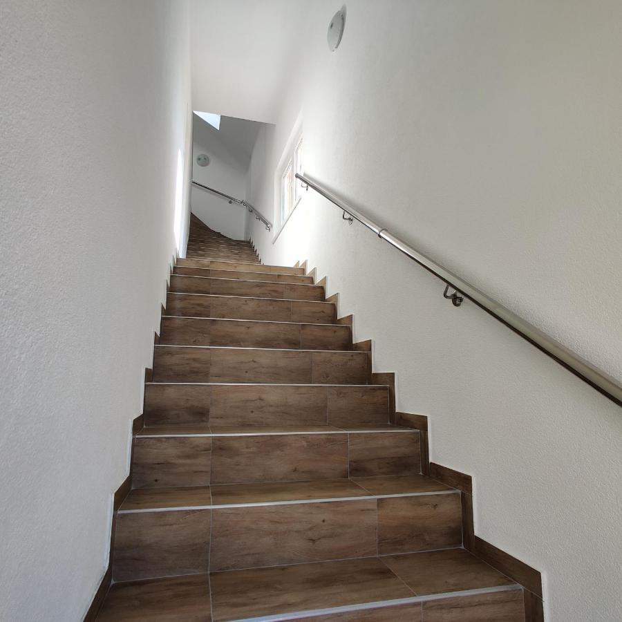 Guest House Sapina Korenica Exterior photo